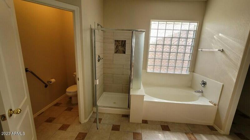 thumbnail_Resized_Resized_20220617_08225