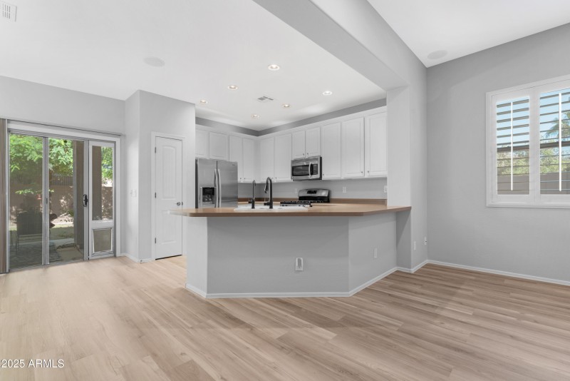 Kitchen 2