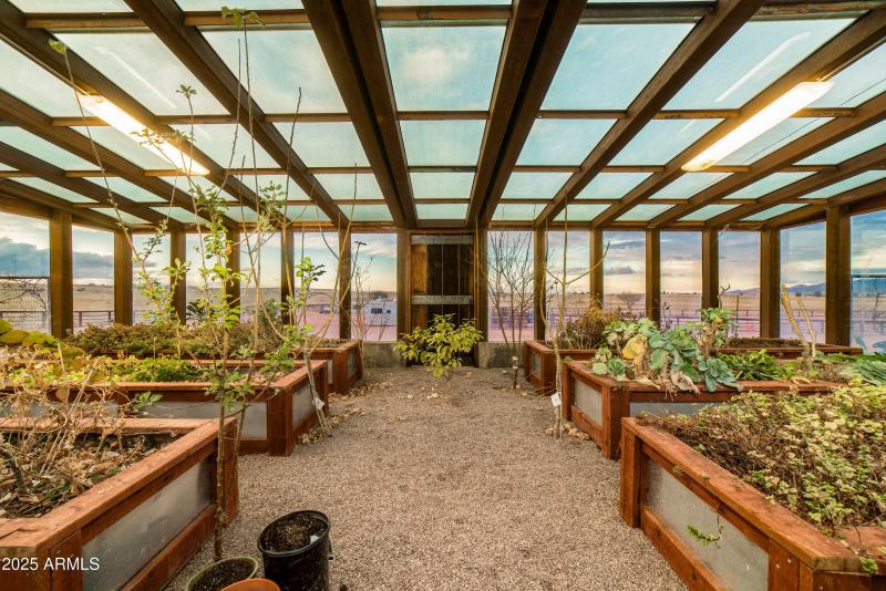 Attached greenhouse 2