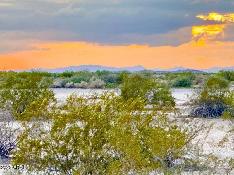 20250923060509177774000000-o