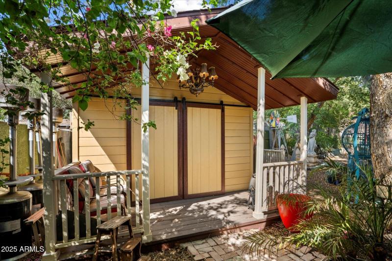 Large A/C Guest Home