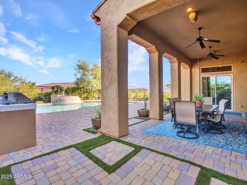 17-Covered-patio-(4)