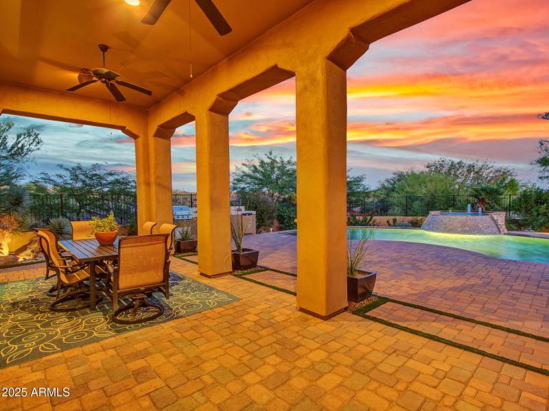 20-Eve_Covered-Patio-(4)