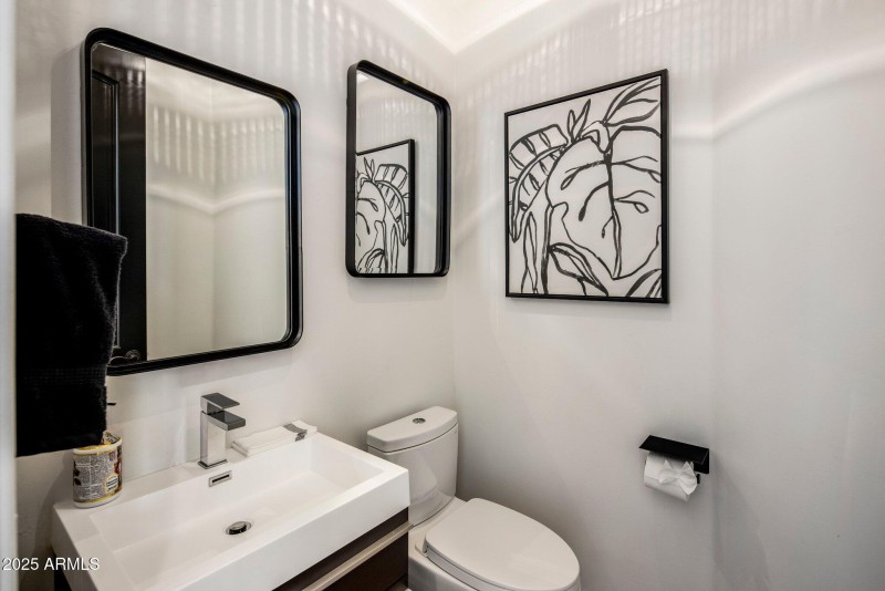 powder room