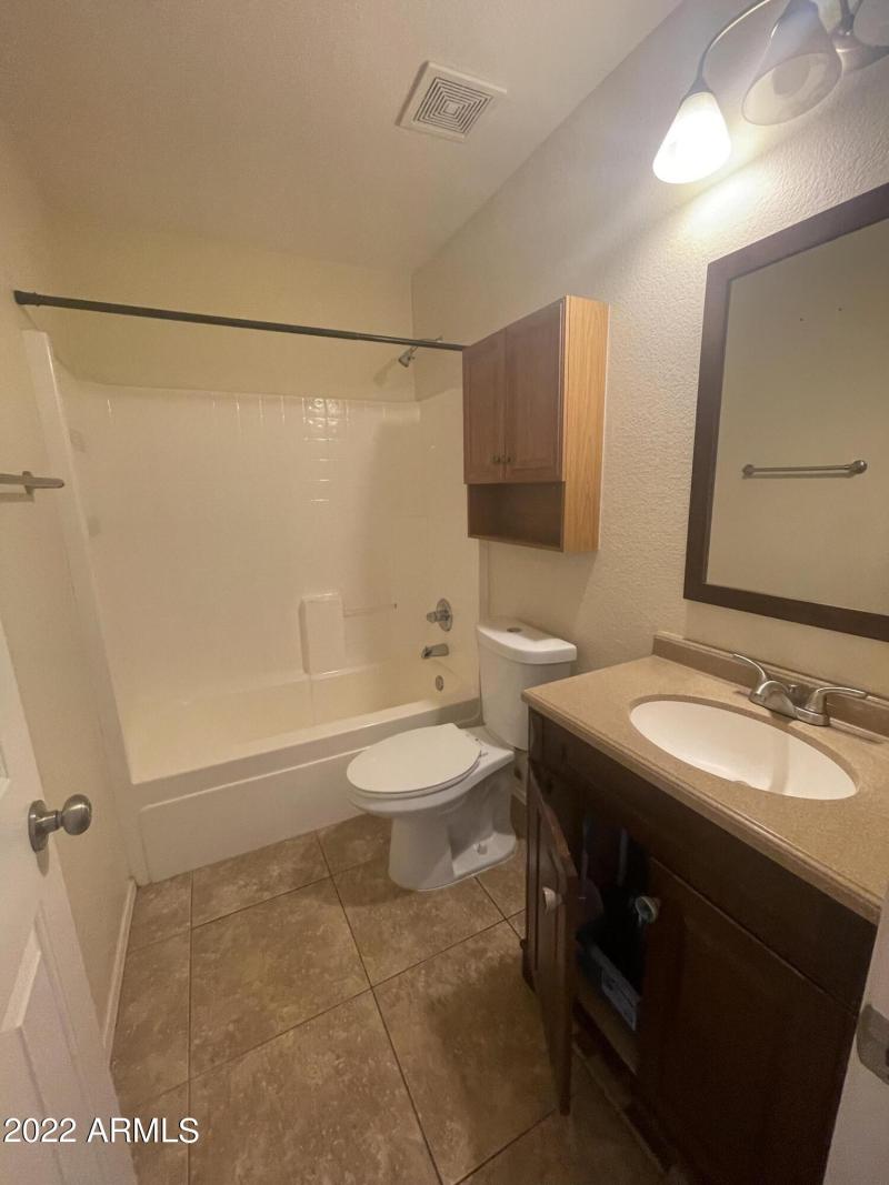 ED17E879-52BA-4C99-AEC6-1CA9E630675B