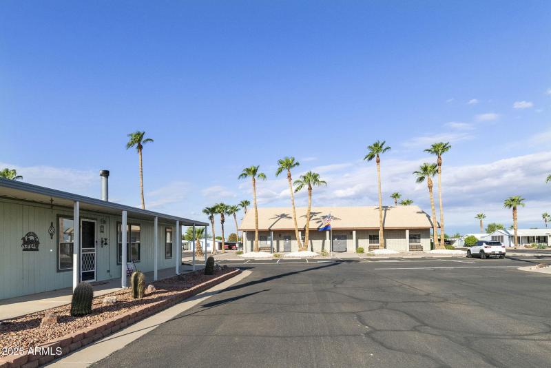 20-web-or-mls-DLB_5447