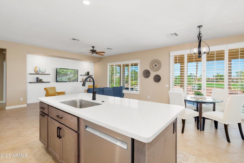 18-Kitchen