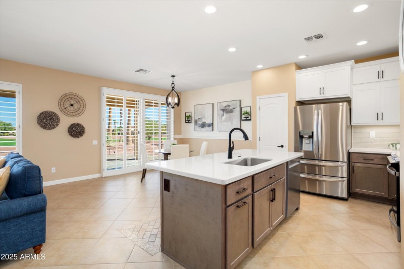 19-Kitchen