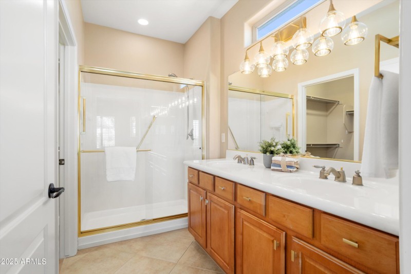 25-Bathroom 1