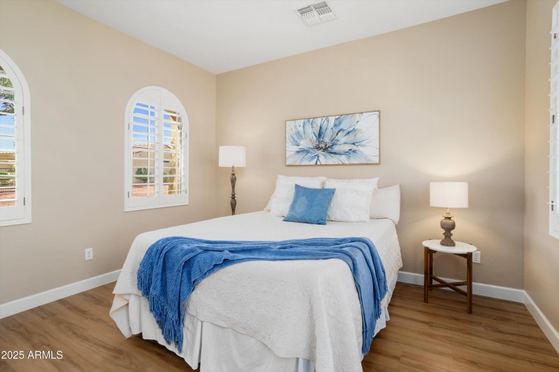 32-Guest Bedroom