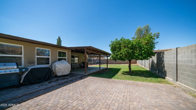 Back patio pavers