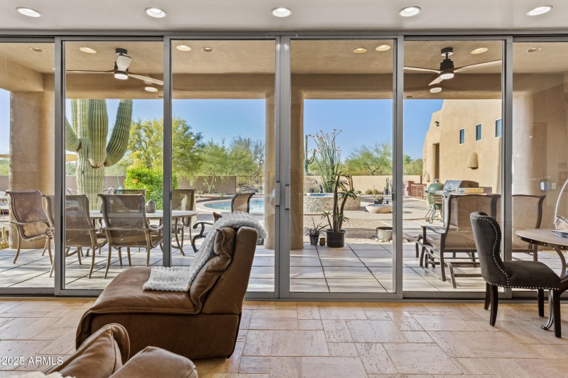 Living/Dining/Entertaining