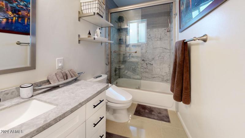 2525-N-66th-St-Bathroom