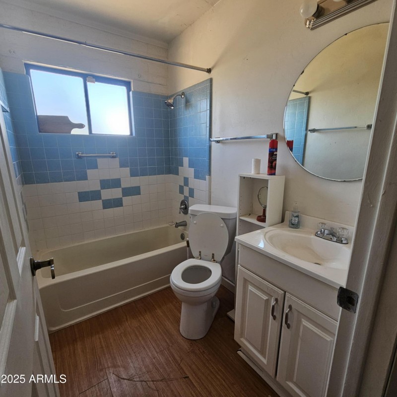 adb88ac4-fb1e-40fd-9fd9-a5d53382cb3a