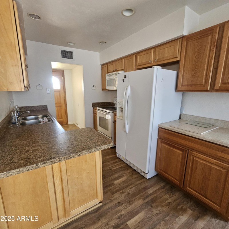 7b2770c1-5f0a-47c9-9716-da2d079811a5