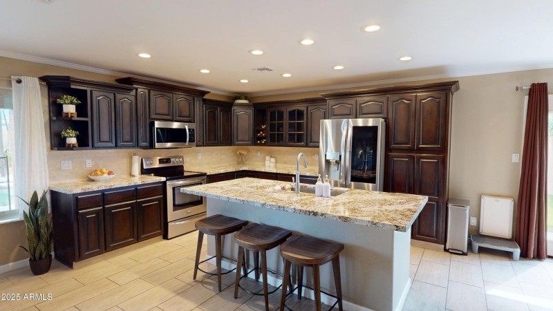 5650-W-Greenbrier-Dr-09232025_091825