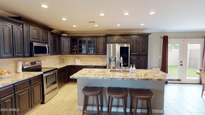5650-W-Greenbrier-Dr-09232025_091956
