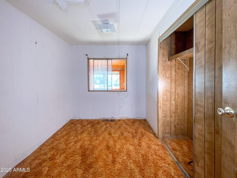 Bedroom 2 (2)