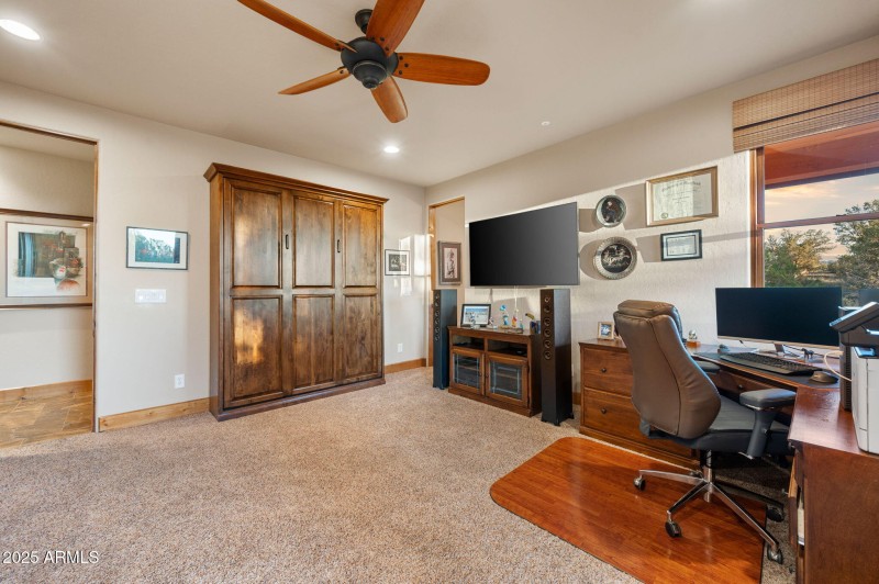 33-Bedroom 3 (2)