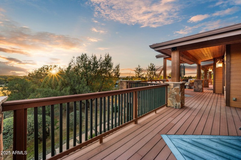 42-Back Deck