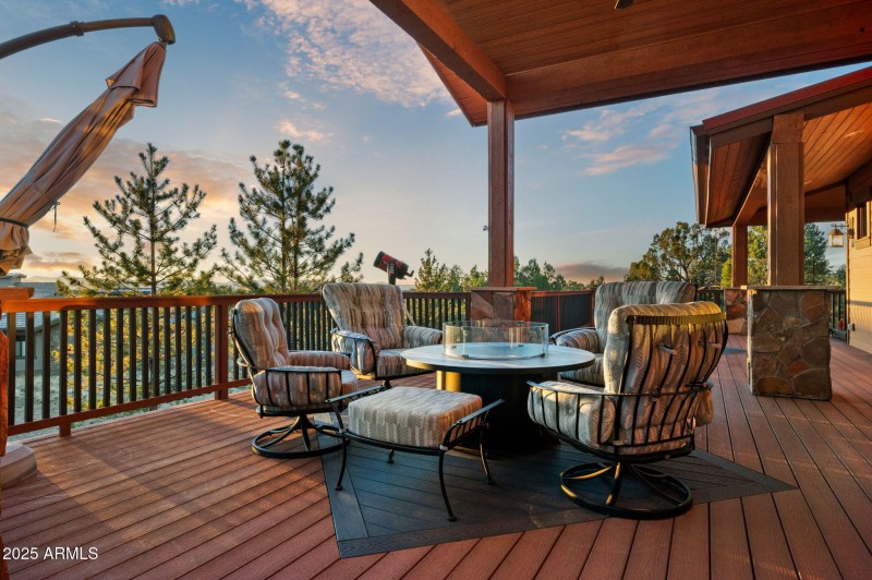 48-Back Deck (7)