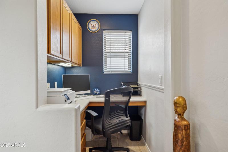 26-web-or-mls-15084-w-polk-st