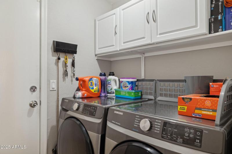 27-web-or-mls-15084-w-polk-st