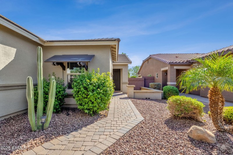 4-web-or-mls-42175-wollemi-st