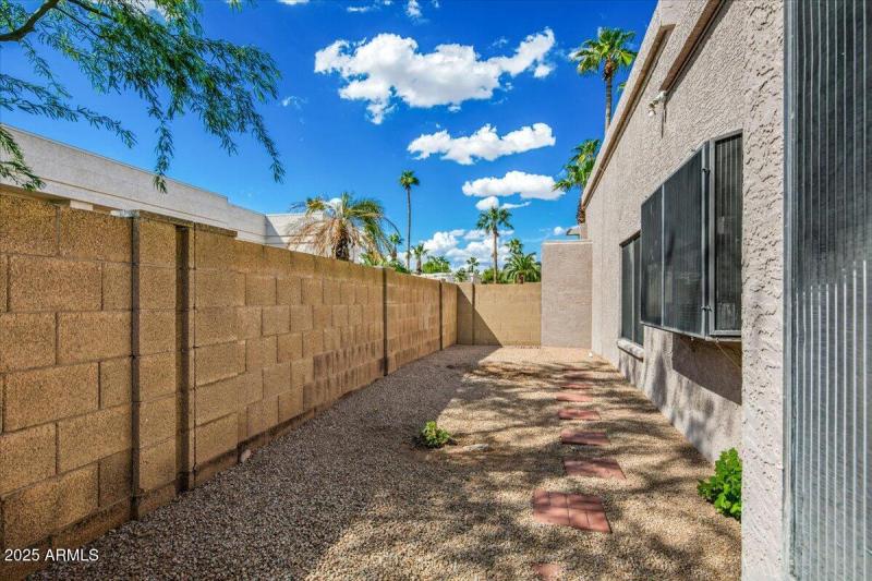 34-Side Yard