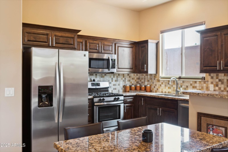 008_Kitchen