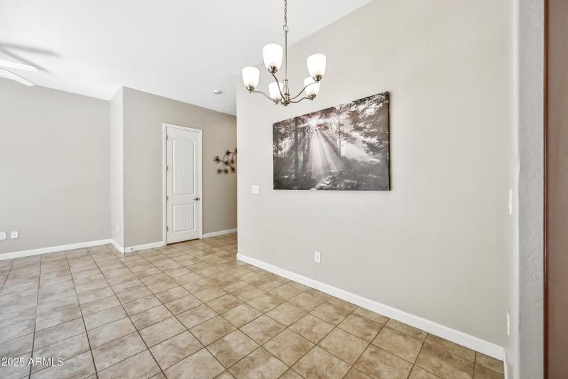 11-1367SCCD1104-ocupix