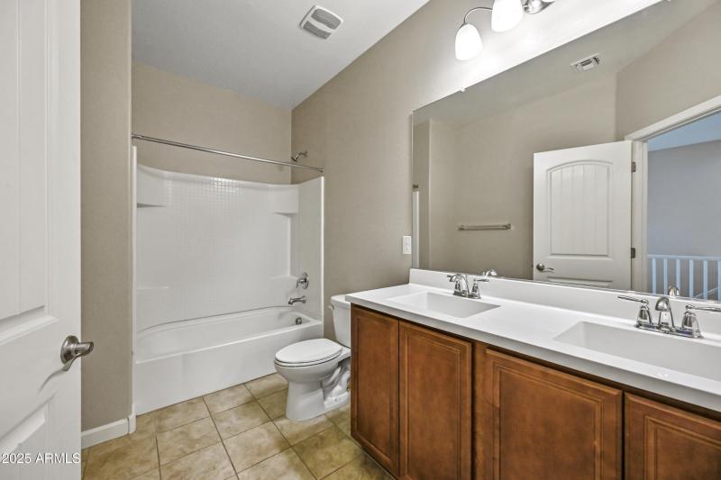 24-1367SCCD1104-ocupix