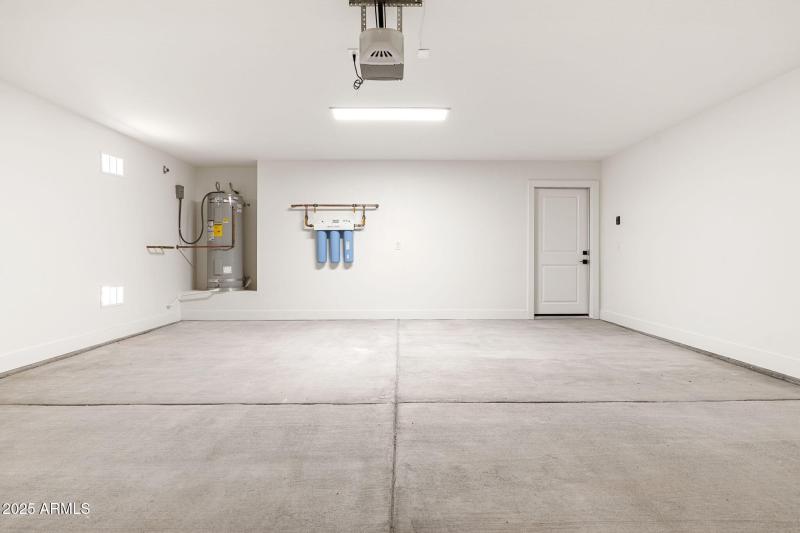 16627 N SLATE Lane, Maricopa, AZ