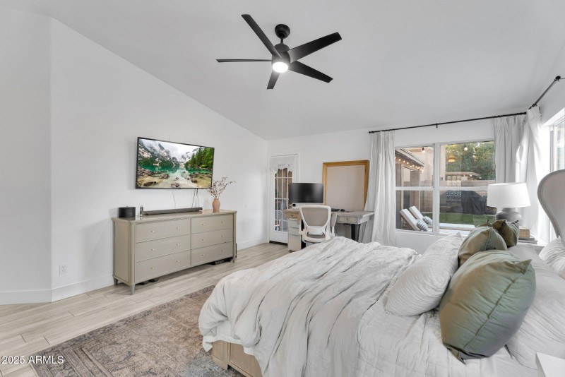 35-web-or-mls-Stacey-32