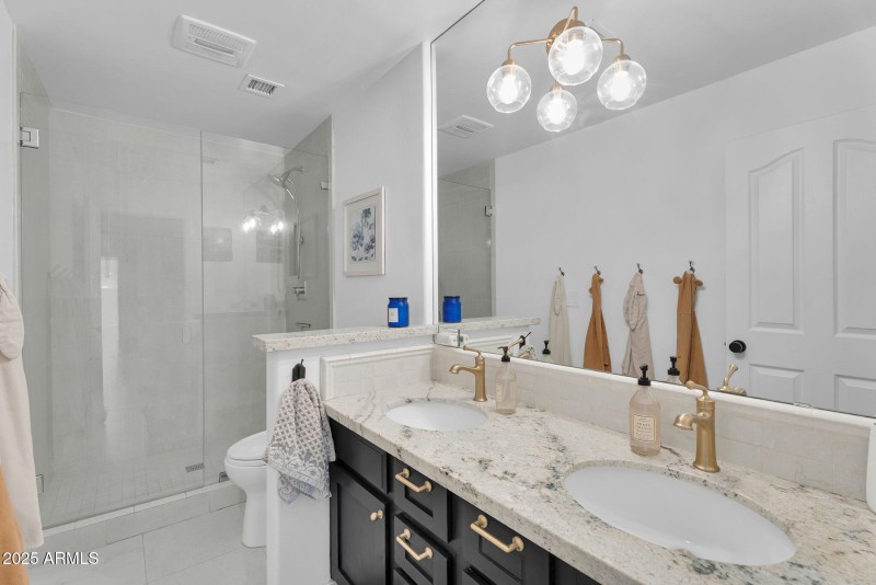 44-web-or-mls-Stacey-27