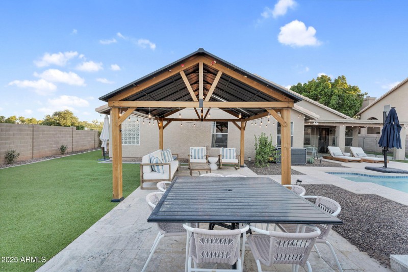 57-web-or-mls-Stacey-55