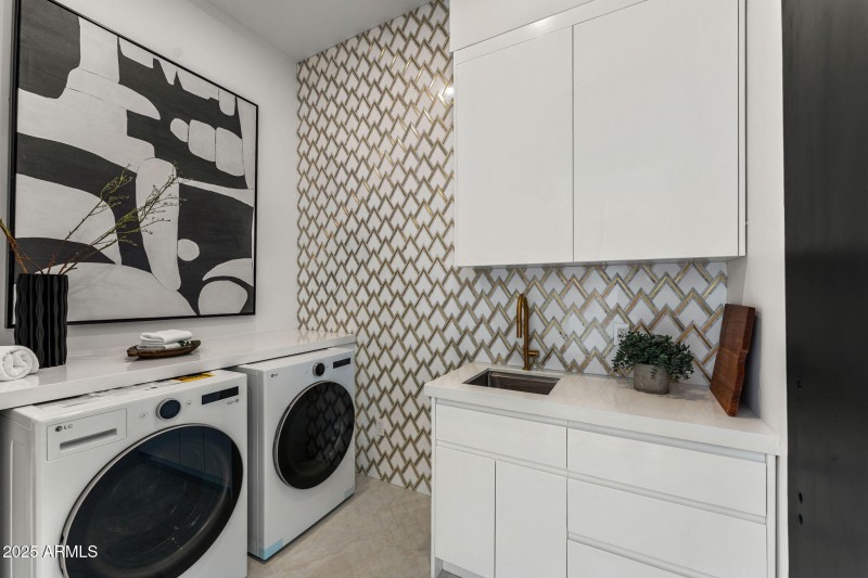 30 Main Laundry