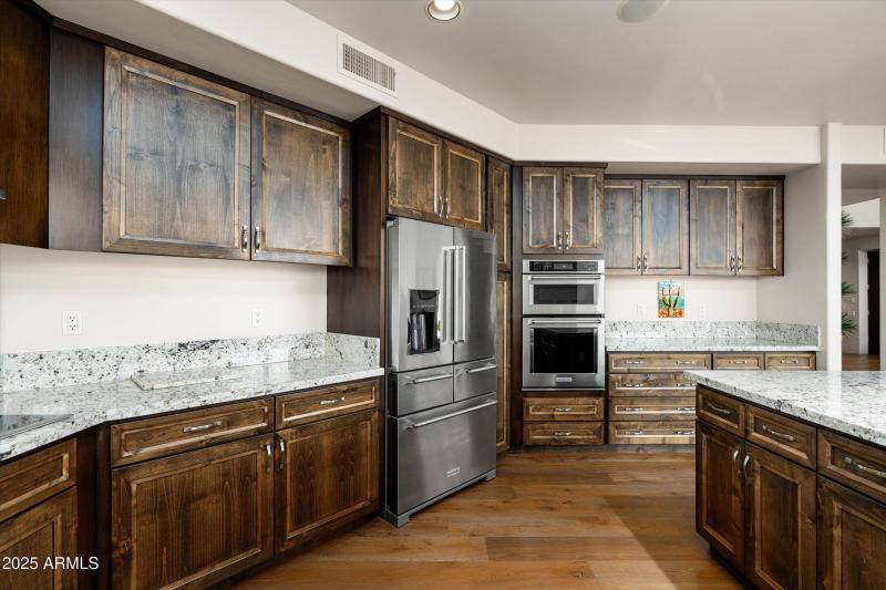 17-10699 E Fernwood Ln (17 of 47)