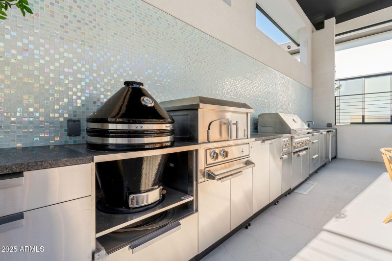 56 Outdoor Kitchen
