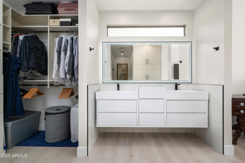 Primary Bedroom Closet