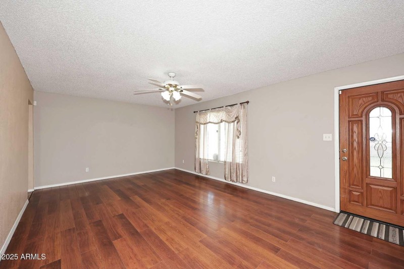 Living-Dining Room2