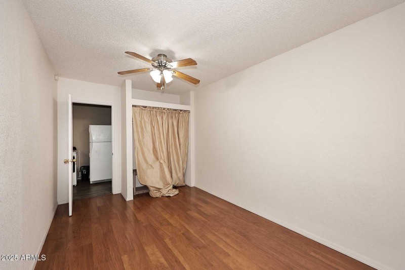 2nd Bedroom2