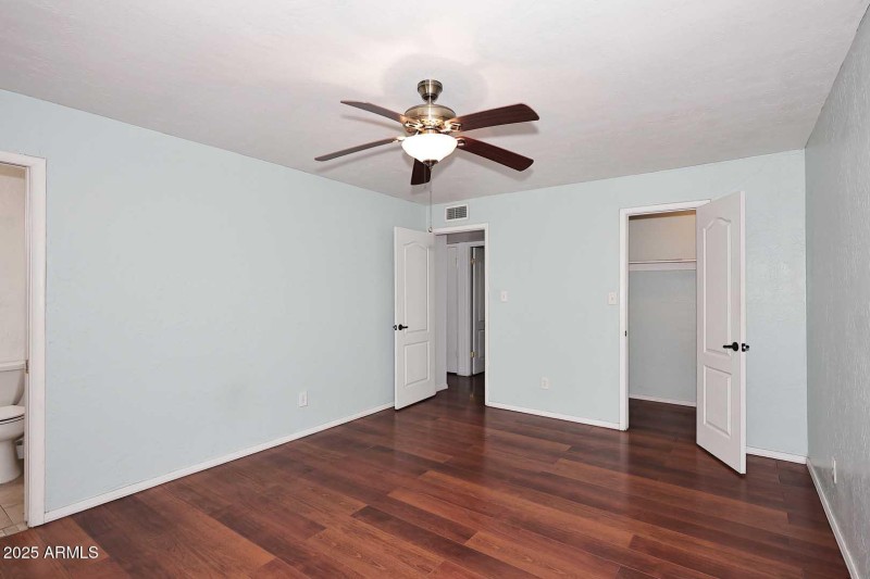 Primary Bedroom2