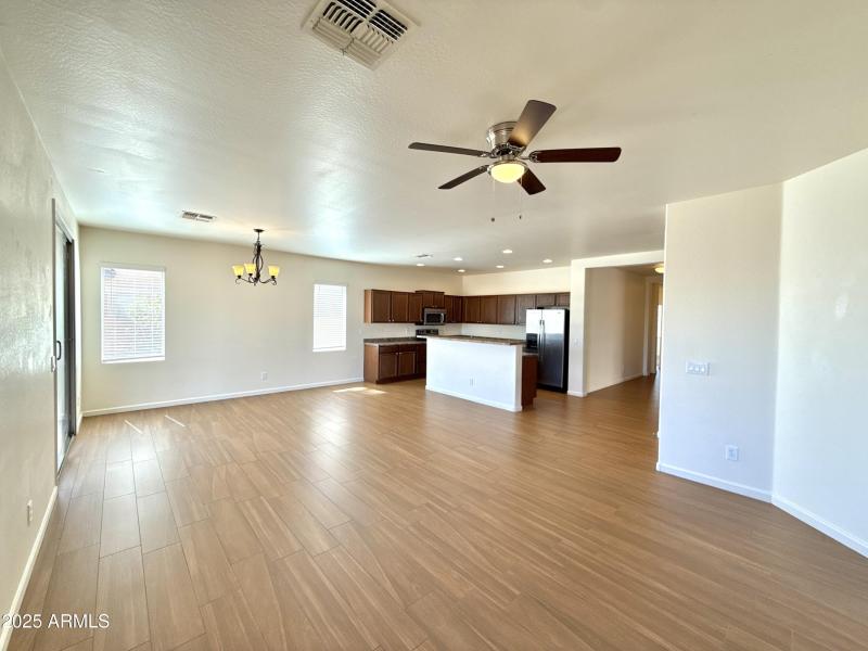 DJI_20250923_113930_415