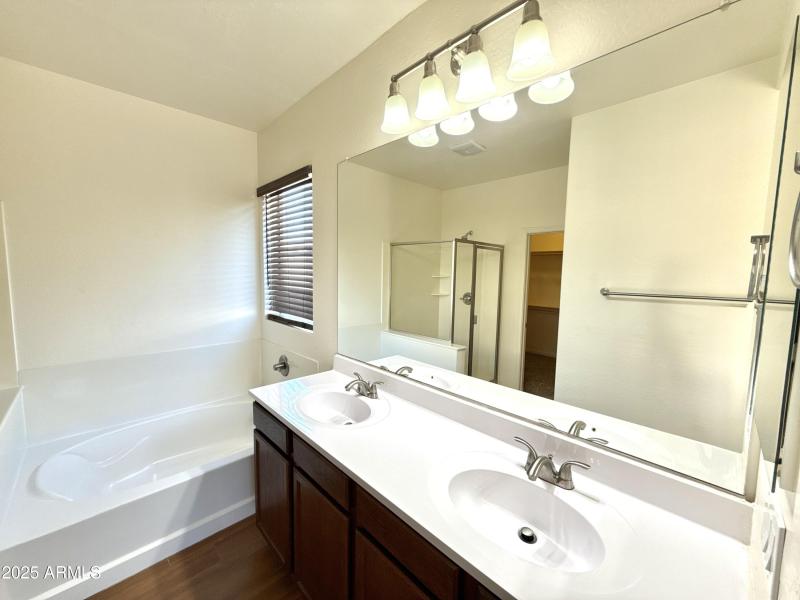 DJI_20250923_114320_305