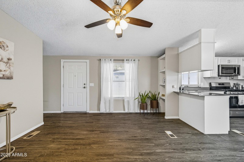 1650 S Arizona Ave 80-8