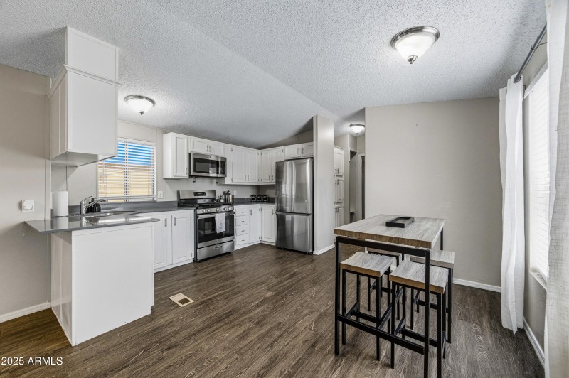 1650 S Arizona Ave 80-9