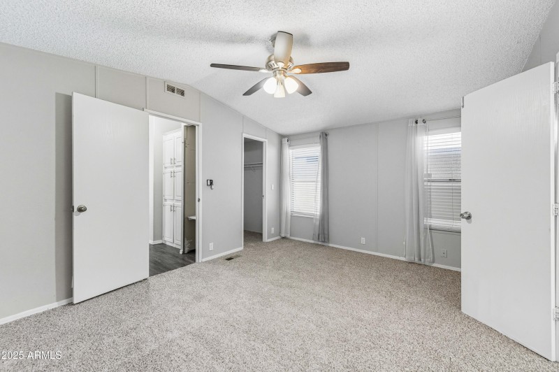 1650 S Arizona Ave 80-22