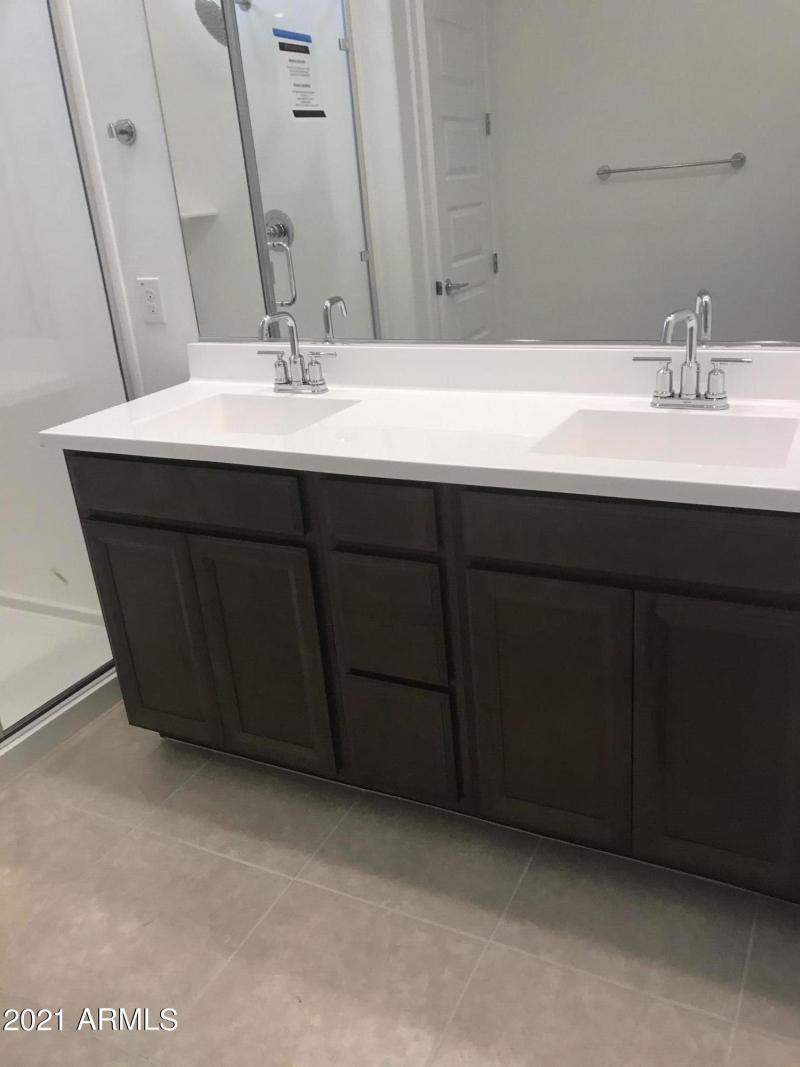 D12AEDD6-CB8F-4E90-BFBC-E31960DD575A