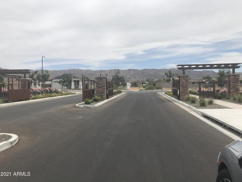 56095C2D-06AE-48BE-BD49-A448AF3F8E22